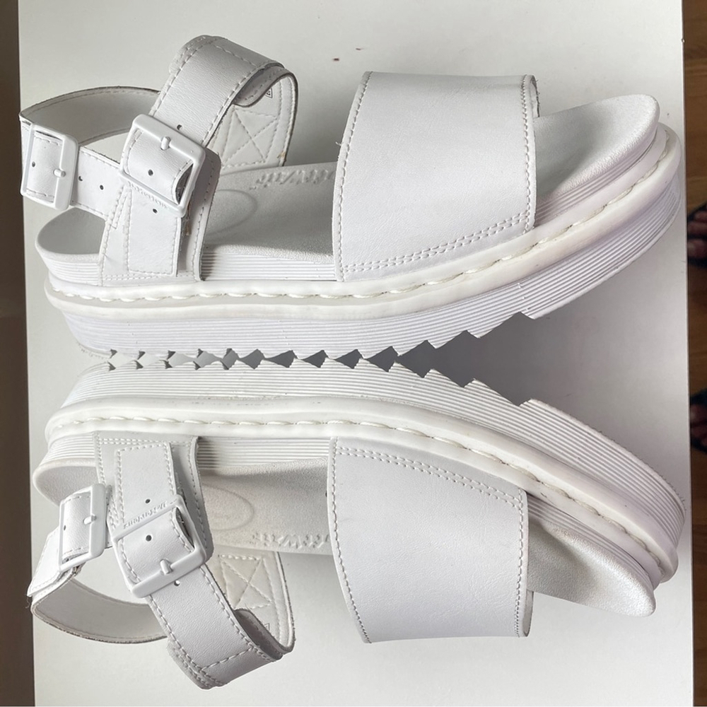 Dr. Martens Women's Voss Mono White Leather Double Strap Buckled Sandals 11.5 - Picture 9 of 12